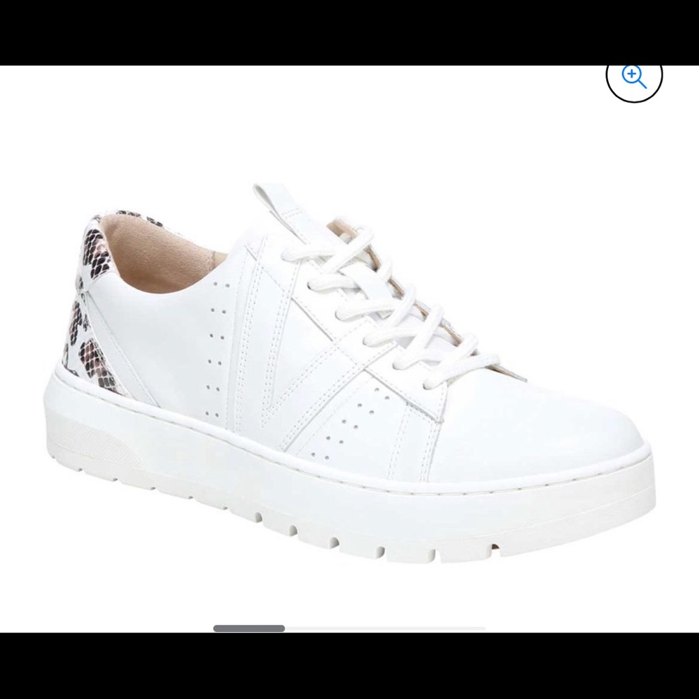 Vionic Women's Simasa Platform Sneaker 7.5